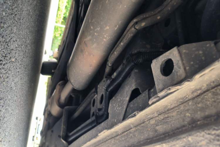 Used Buick GL8 2018 ES 28T Luxury Model China VI Standard Chassis Rear Right