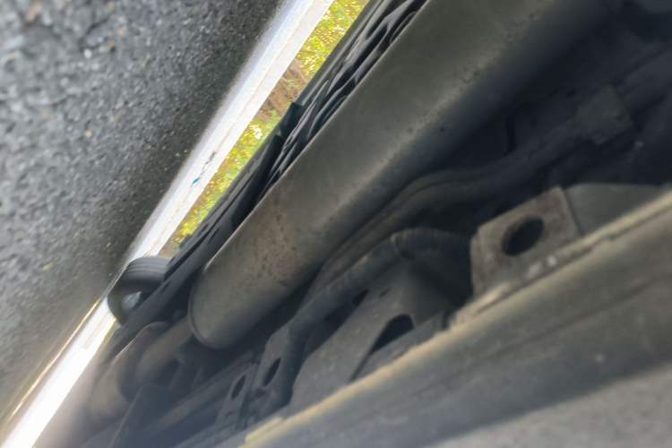 Used Buick GL8 2018 ES 28T Luxury Model China VI Standard Chassis Rear Right