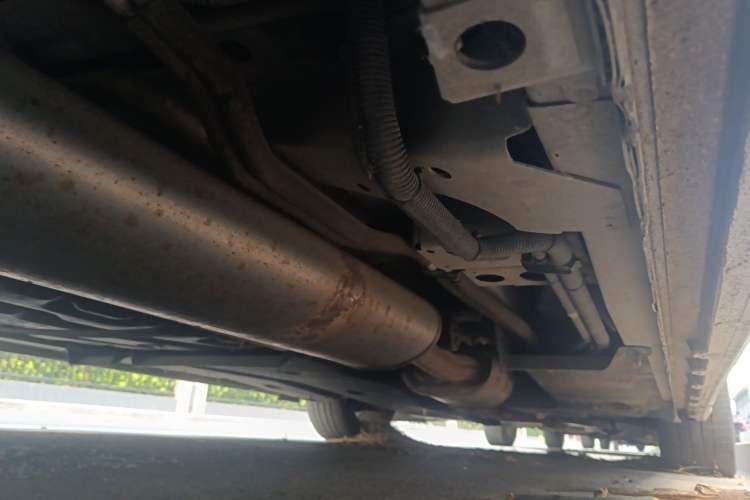 Used Buick GL8 2018 ES 28T Luxury Model China VI Standard Chassis Rear Right