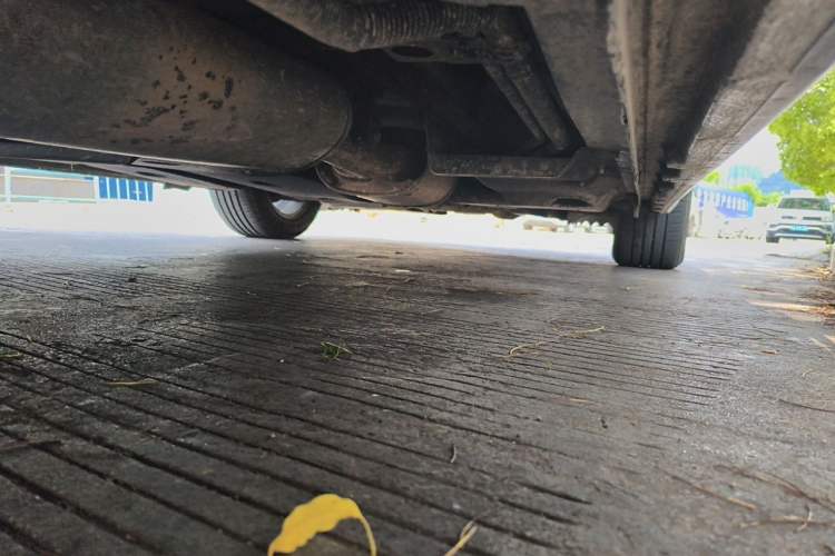 Used Buick GL8 2018 ES 28T Comfort Model China VI Standard Chassis Rear Right
