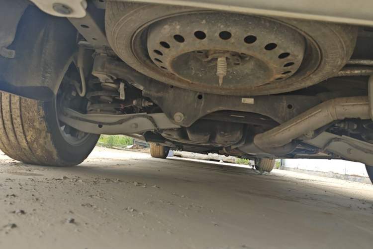 Used Buick GL8 2018 ES 28T Flagship Model China VI Standard Chassis Rear