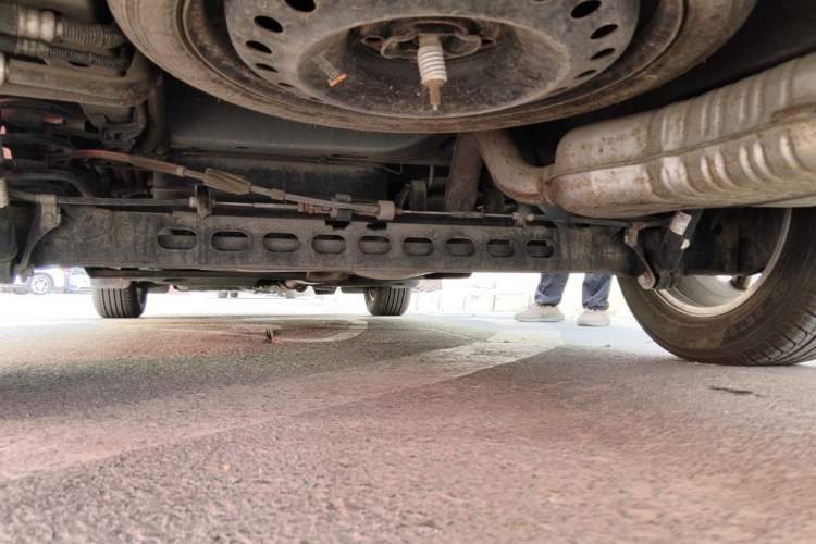 Used Buick GL8 2018 28T Luxury Model China VI Standard Chassis Rear