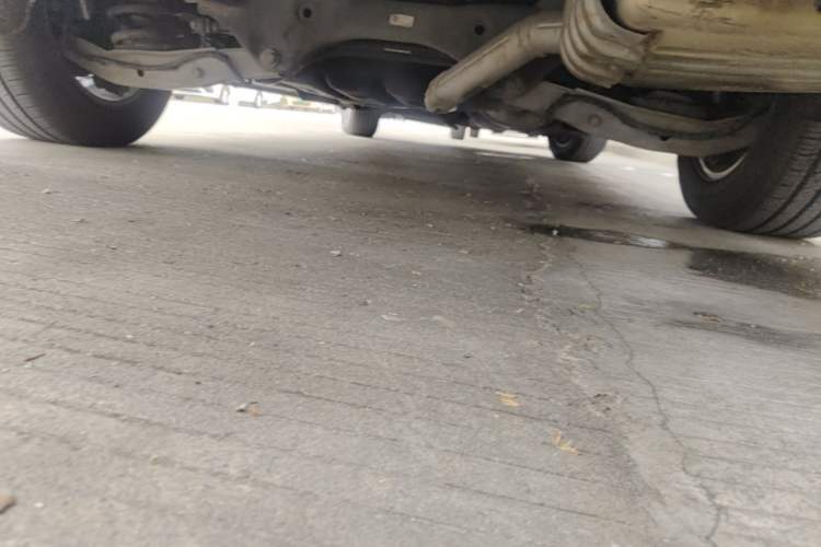 Used Buick GL8 2018 ES 28T Comfort Model China VI Standard Chassis Rear