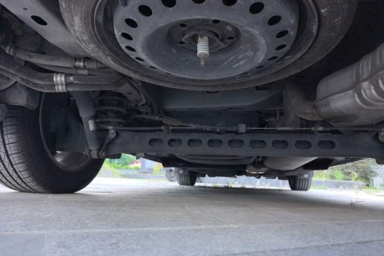 Used Buick GL8 2018 28T Luxury Model China VI Standard Chassis Rear