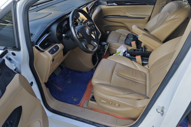 Used Buick GL8 2018 ES 28T Luxury Model China VI Standard Driver Seat