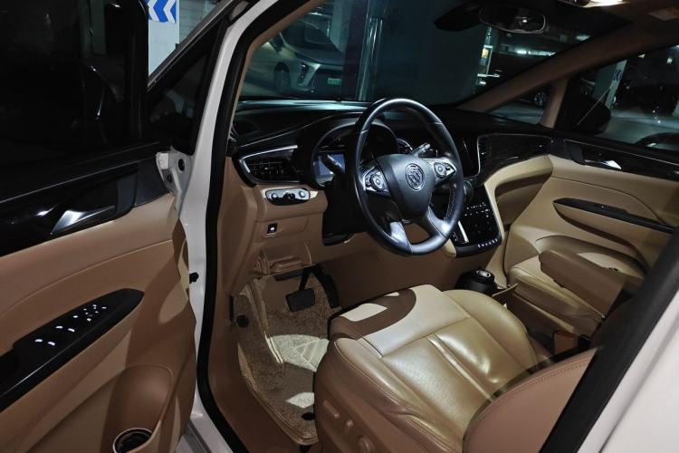 Used Buick GL8 2018 ES 28T Luxury Model China VI Standard Driver Seat