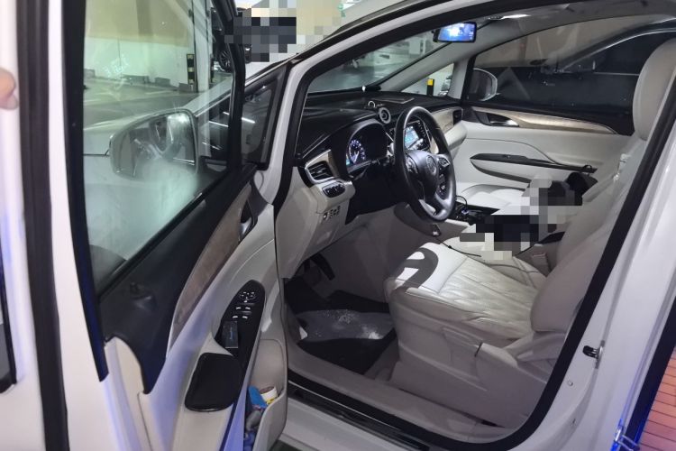 Used Buick GL8 2018 ES 28T Comfort Model China VI Standard Driver Seat