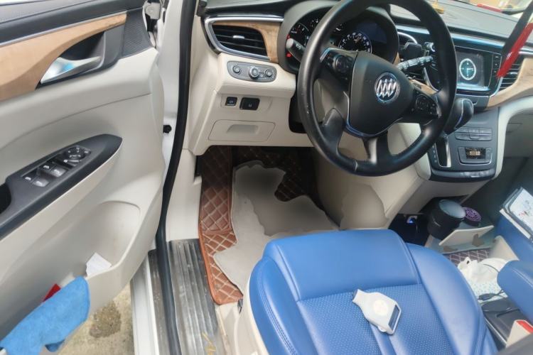 Used Buick GL8 2018 ES 28T Comfort Model China VI Standard Driver Seat