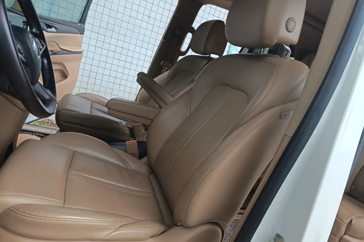 Used Buick GL8 2018 ES 28T Flagship Model China VI Standard Driver Seat