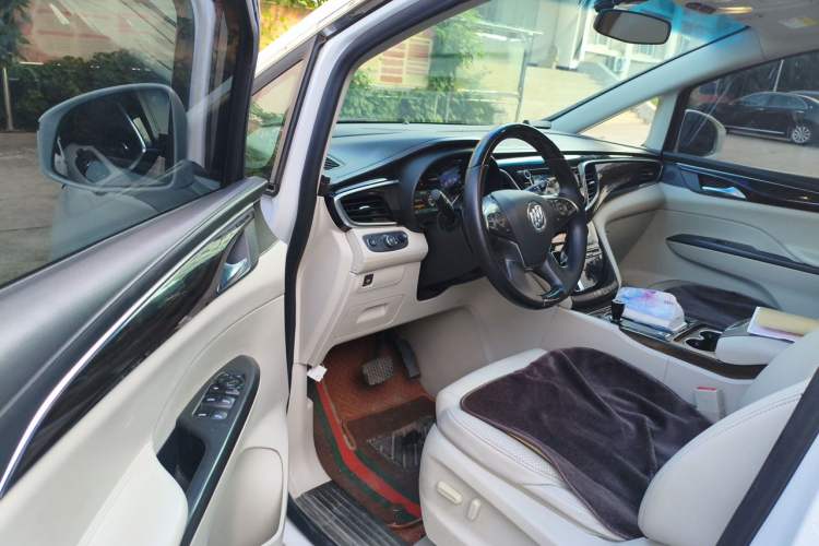 Used Buick GL8 2018 ES 28T Comfort Model China VI Standard Driver Seat