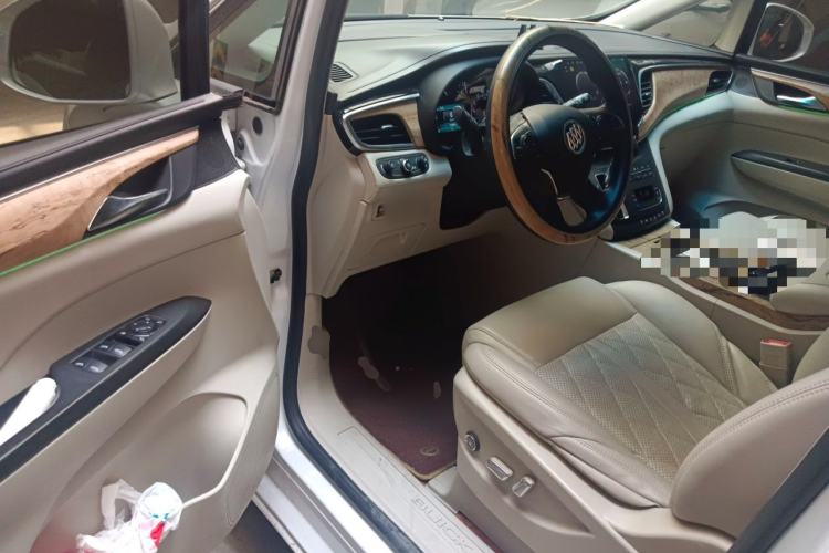 Used Buick GL8 2018 ES 28T Comfort Model China VI Standard Driver Seat