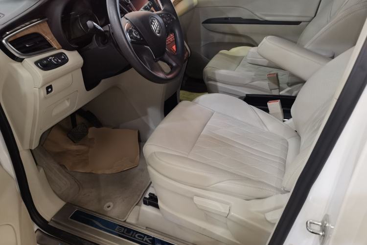 Used Buick GL8 2018 ES 28T Comfort Model China VI Standard Driver Seat