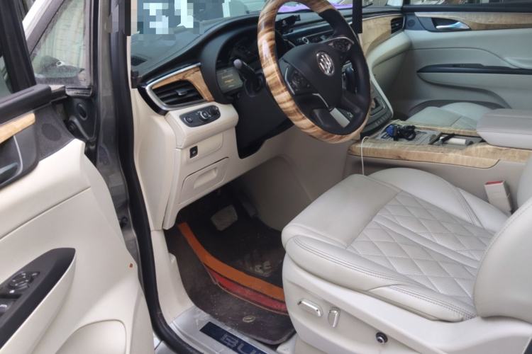 Used Buick GL8 2018 ES 28T Comfort Model China VI Standard Driver Seat