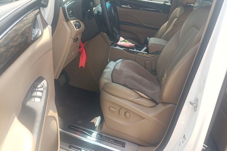 Used Buick GL8 2018 ES 28T Flagship Model China VI Standard Driver Seat