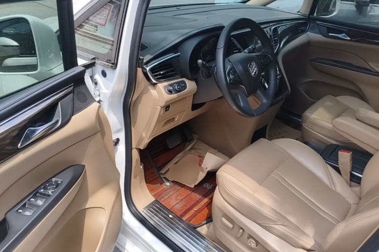 Used Buick GL8 2018 ES 28T Luxury Model China VI Standard Driver Seat