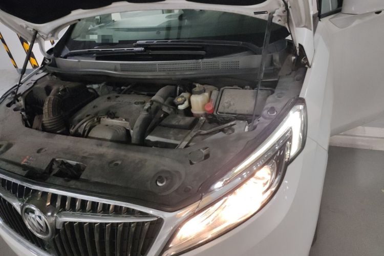 Used Buick GL8 2018 ES 28T Comfort Model China VI Standard Engine Bay Left
