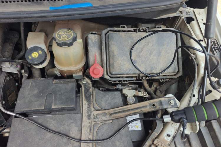 Used Buick GL8 2018 ES 28T Premium Model China VI Standard Engine Bay Left