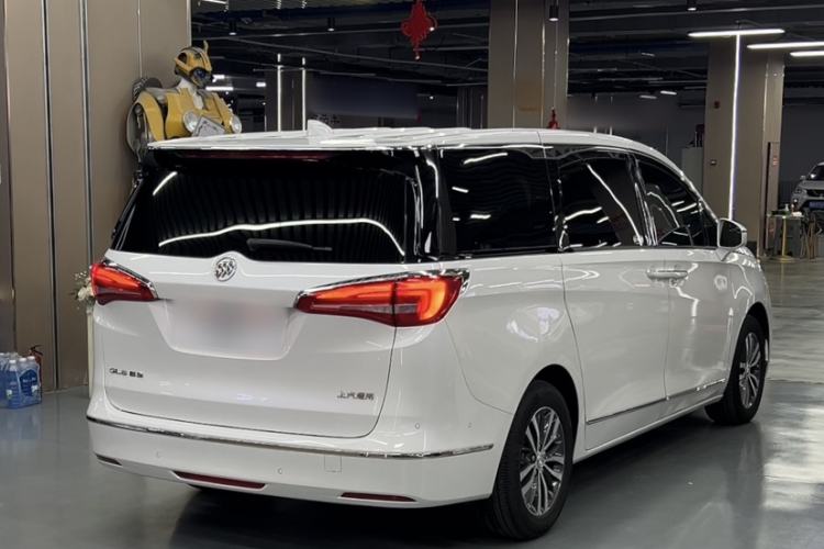 Used Buick GL8 2018 ES 28T Flagship Model China VI Standard Exterior 1