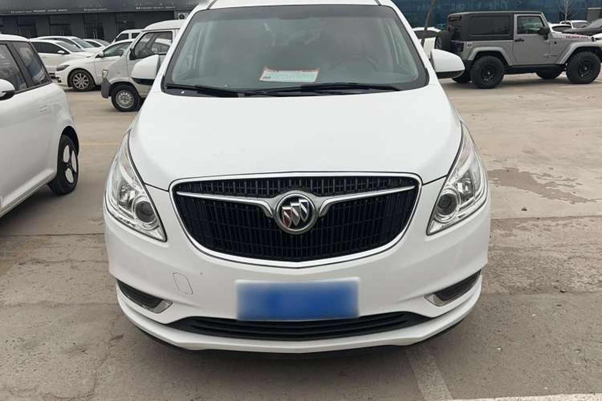 Used Buick GL8 2018 28T Luxury Model China VI Standard Exterior 1