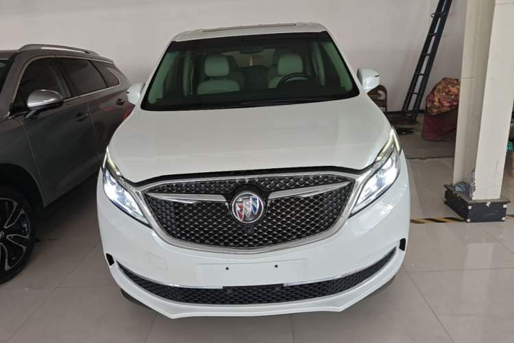 Used Buick GL8 2018 ES 28T Comfort Model China VI Standard Exterior 1