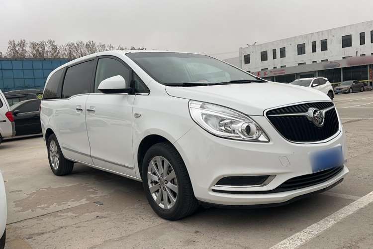 Used Buick GL8 2018 28T Luxury Model China VI Standard Exterior 2