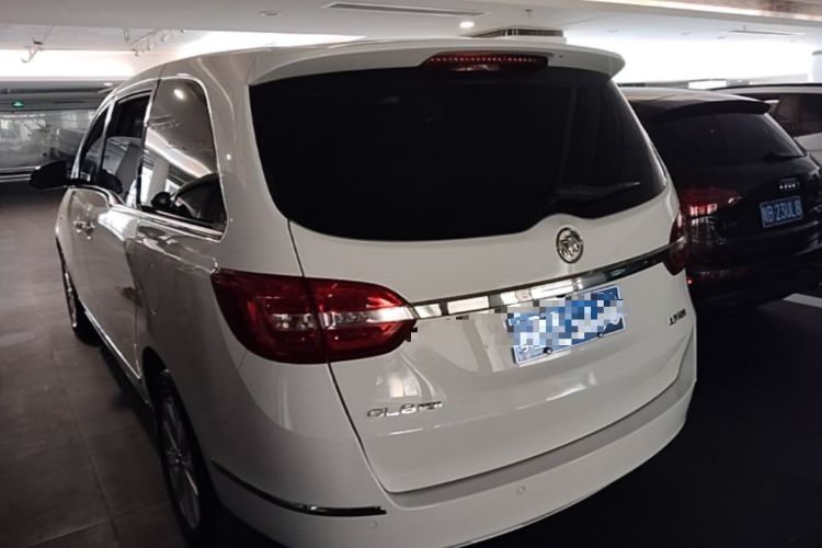 Used Buick GL8 2018 28T Luxury Model China VI Standard Exterior 2