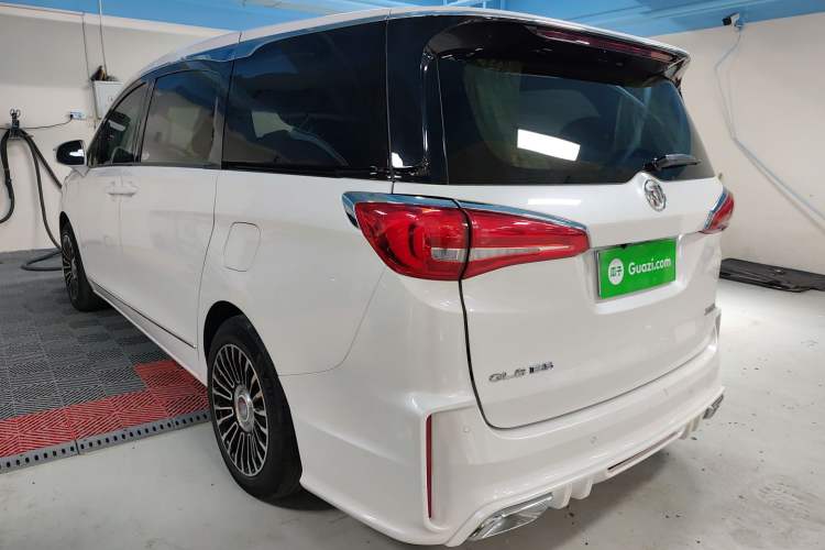 Used Buick GL8 2018 ES 28T Comfort Model China VI Standard Exterior 2