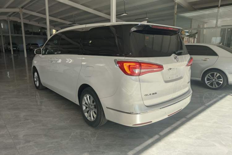 Used Buick GL8 2018 ES 28T Comfort Model China VI Standard Exterior 3