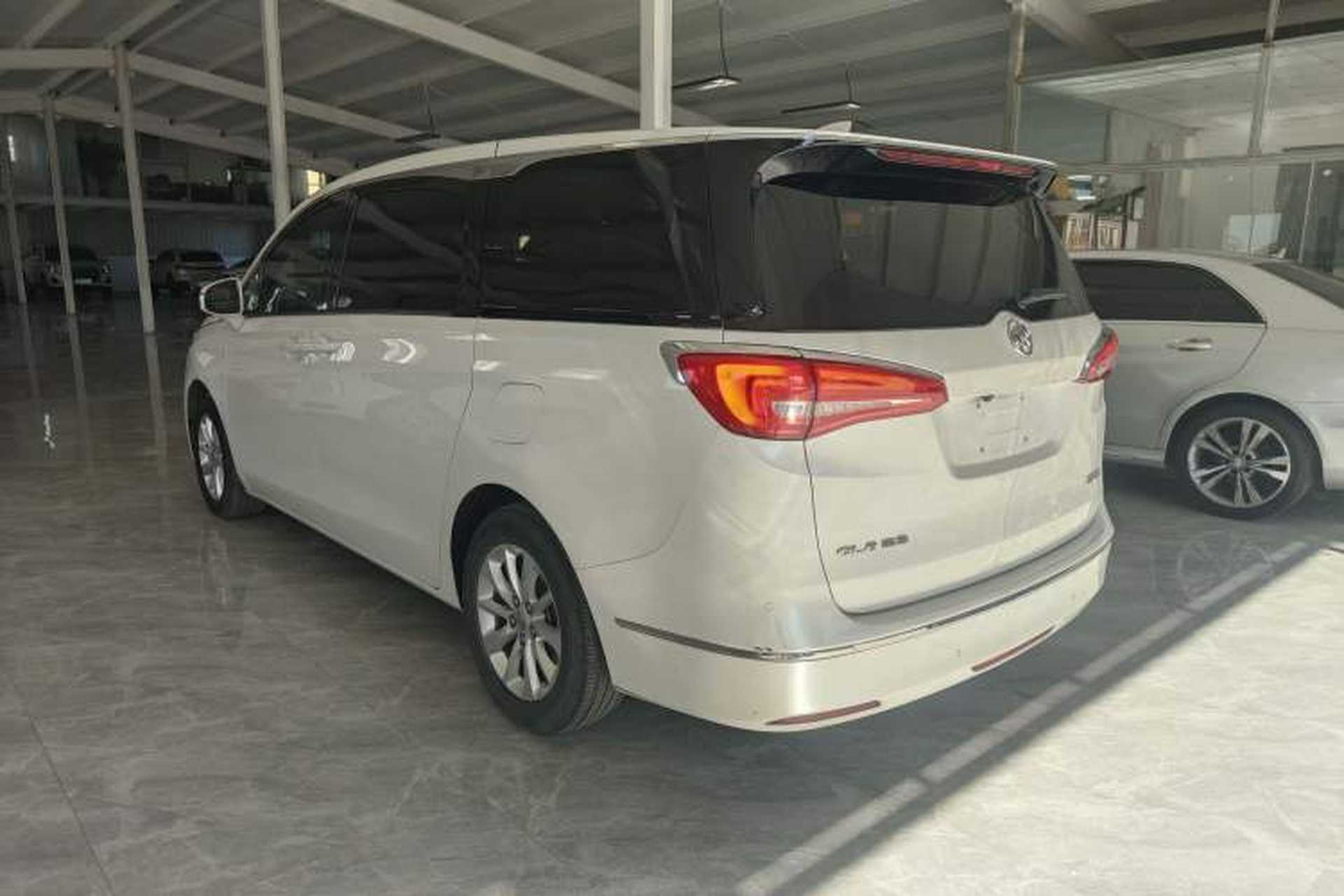 Used Buick GL8 2018 ES 28T Comfort Model China VI Standard Exterior 3