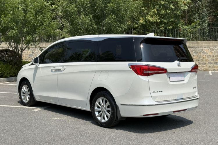 Used Buick GL8 2018 ES 28T Comfort Model China VI Standard Exterior 3