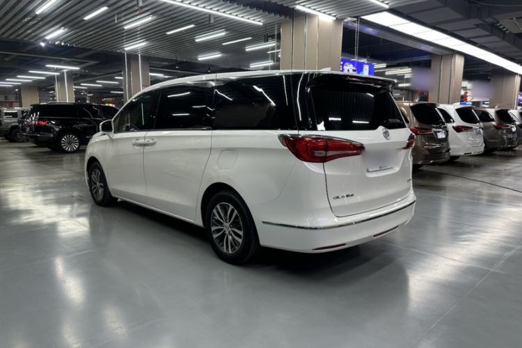 Used Buick GL8 2018 ES 28T Luxury Model China VI Standard Exterior 3