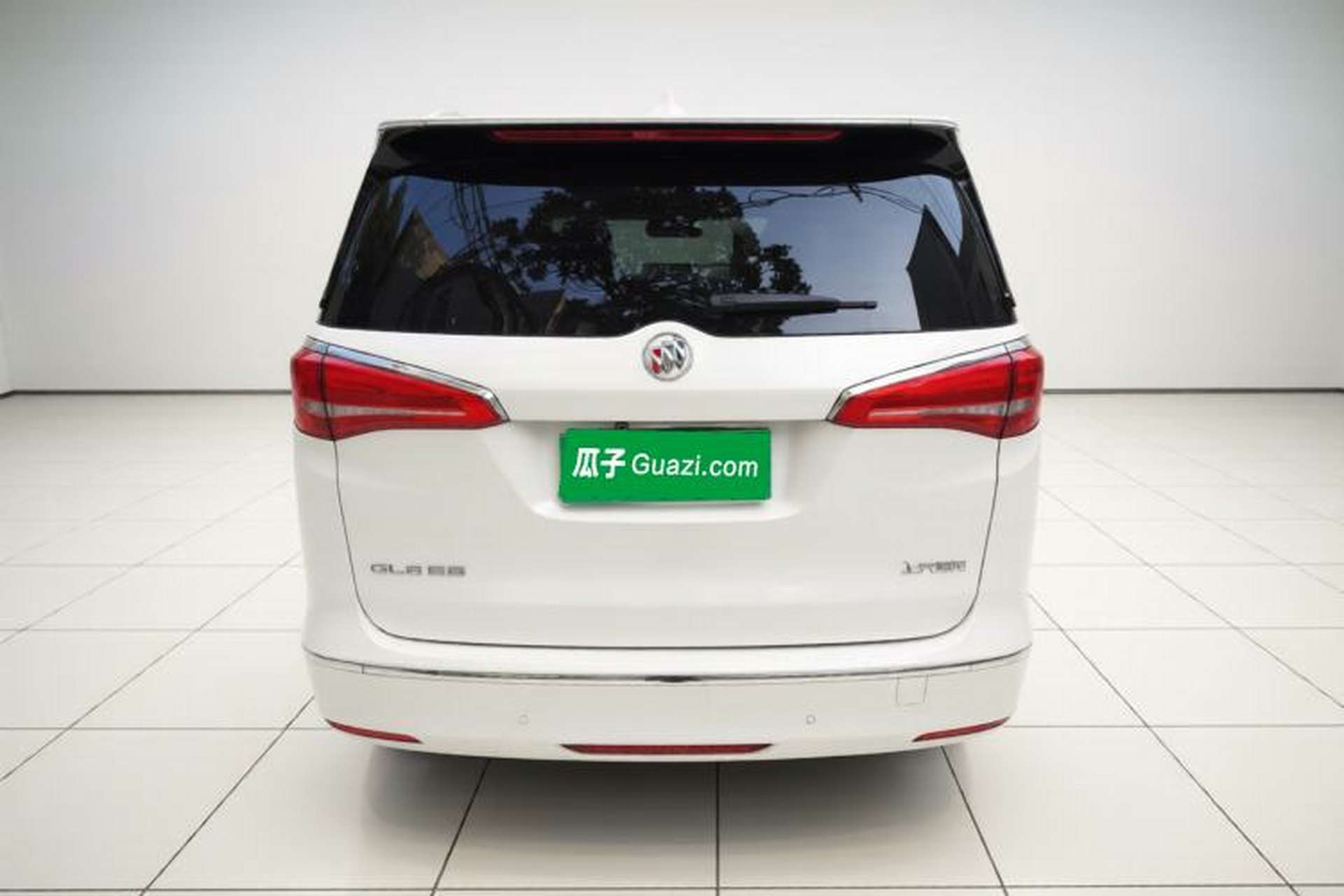 Used Buick GL8 2018 ES 28T Premium Model China VI Standard Exterior 4