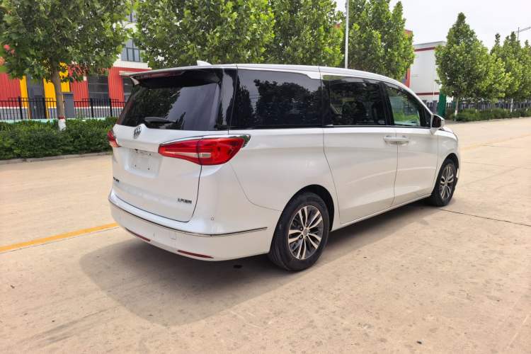 Used Buick GL8 2018 ES 28T Luxury Model China VI Standard Exterior 4