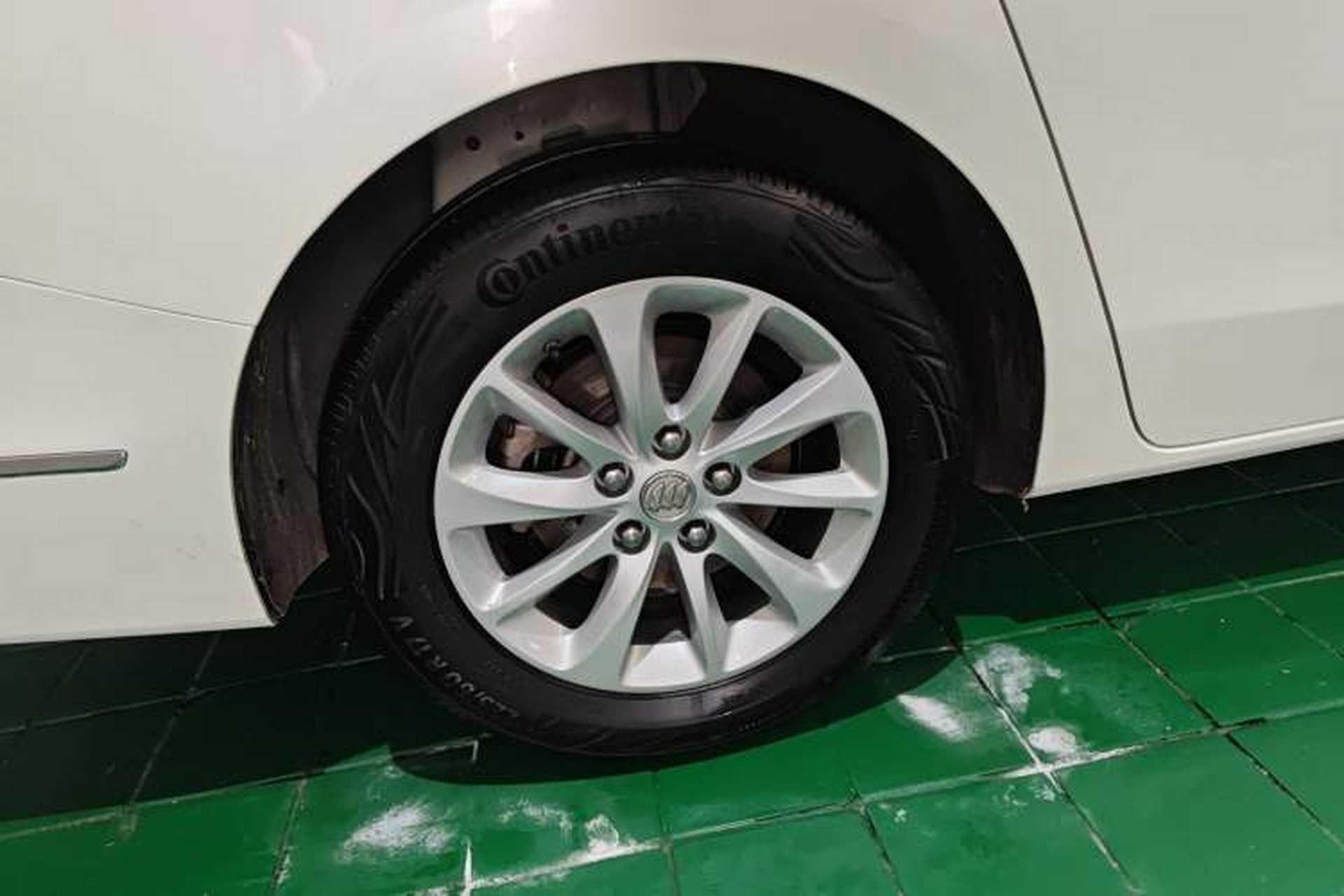 Used Buick GL8 2018 ES 28T Comfort Model China VI Standard Exterior 5