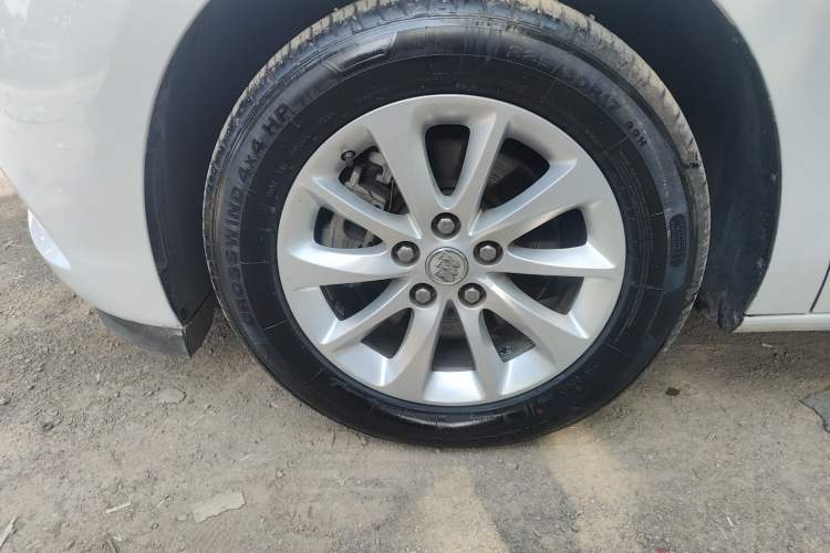 Used Buick GL8 2018 ES 28T Premium Model China VI Standard Exterior 7