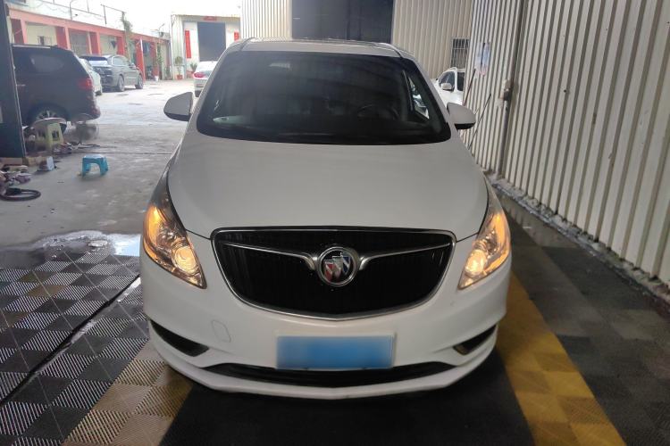 Used Buick GL8 2018 28T Luxury Model China VI Standard Front