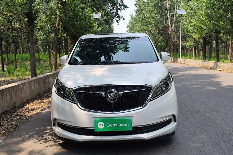 Used Buick GL8 2018 ES 28T Comfort Model China VI Standard Front