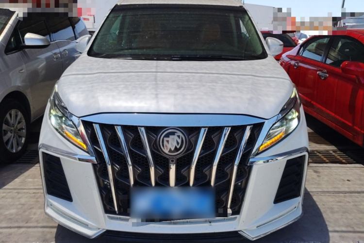 Used Buick GL8 2018 ES 28T Comfort Model China VI Standard Front