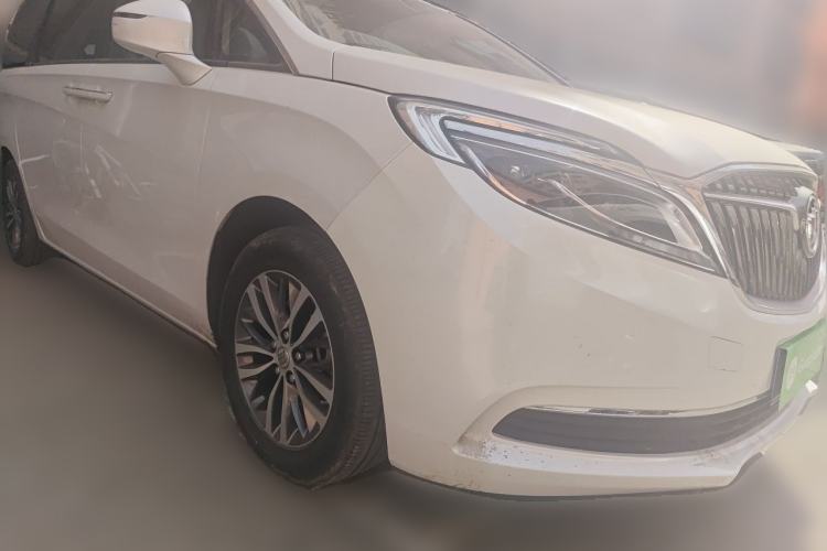 Used Buick GL8 2018 ES 28T Luxury Model China VI Standard Front Right 45 Deg