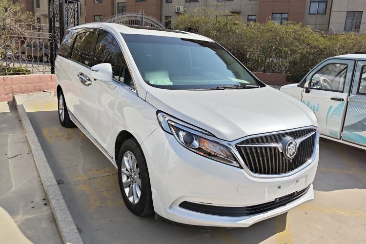 Used Buick GL8 2018 ES 28T Comfort Model China VI Standard Front Right 45 Deg