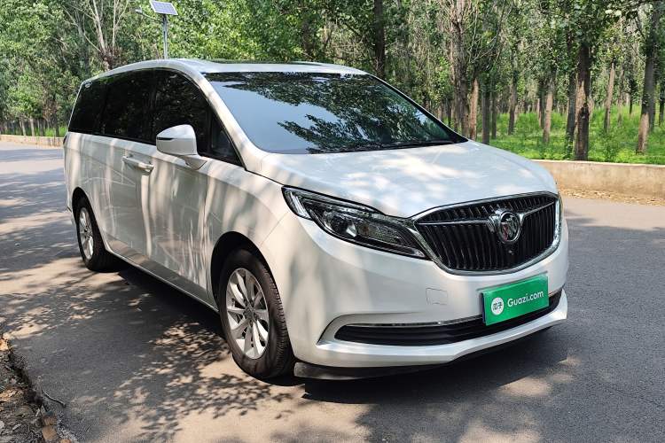 Used Buick GL8 2018 ES 28T Comfort Model China VI Standard Front Right 45 Deg