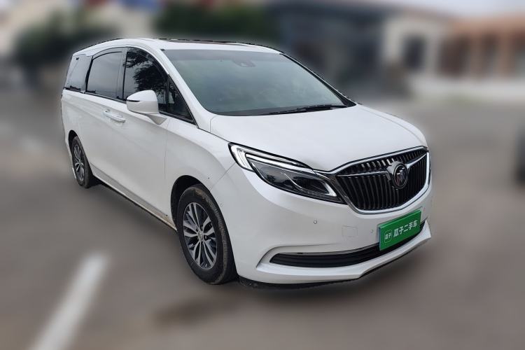 Used Buick GL8 2018 ES 28T Flagship Model China VI Standard Front Right 45 Deg