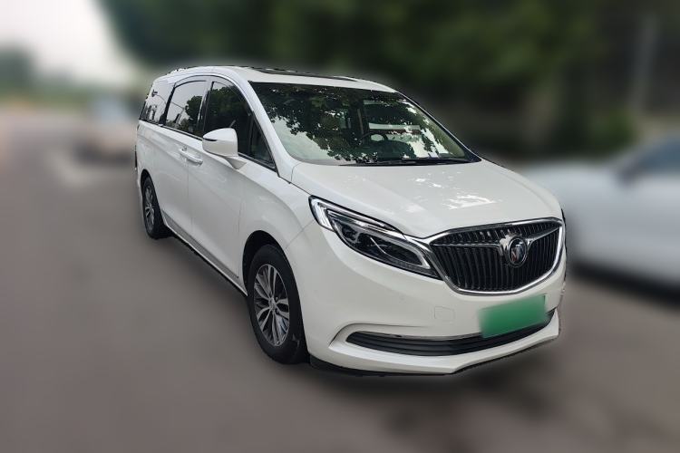 Used Buick GL8 2018 ES 28T Flagship Model China VI Standard Front Right 45 Deg