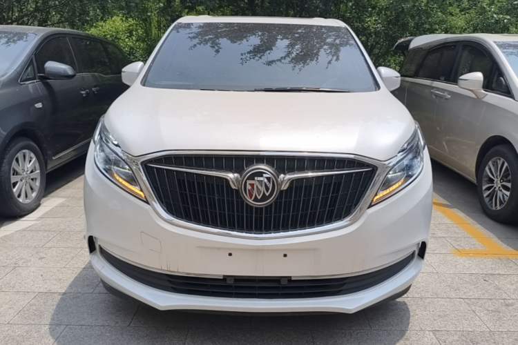 Used Buick GL8 2018 ES 28T Luxury Model China VI Standard Front