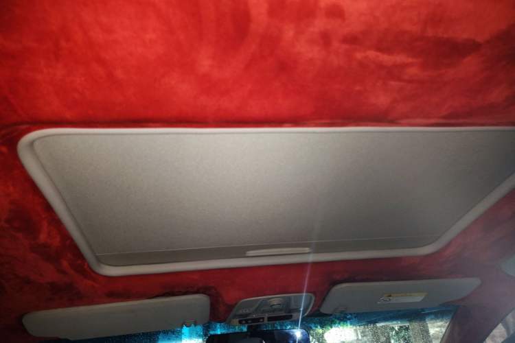 Used Buick GL8 2018 ES 28T Comfort Model China VI Standard Headliner