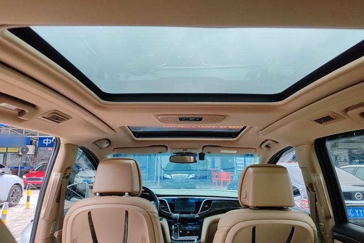Used Buick GL8 2018 ES 28T Flagship Model China VI Standard Headliner