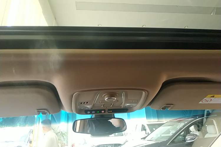 Used Buick GL8 2018 ES 28T Luxury Model China VI Standard Headliner