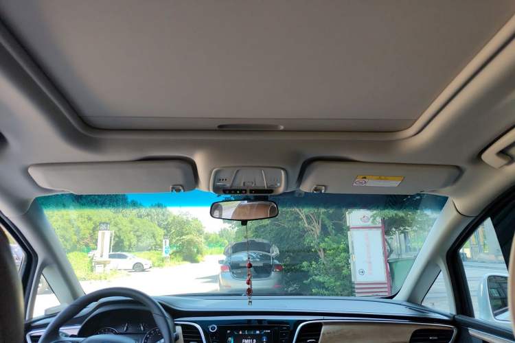 Used Buick GL8 2018 ES 28T Comfort Model China VI Standard Headliner