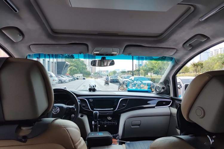 Used Buick GL8 2018 ES 28T Comfort Model China VI Standard Headliner