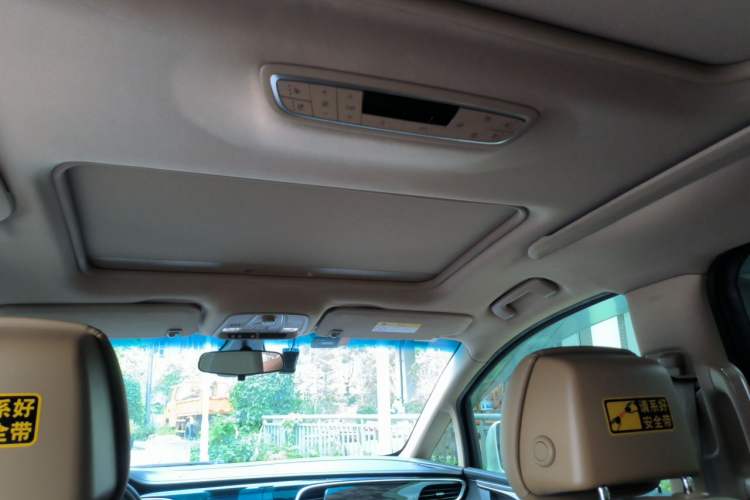Used Buick GL8 2018 ES 28T Luxury Model China VI Standard Headliner
